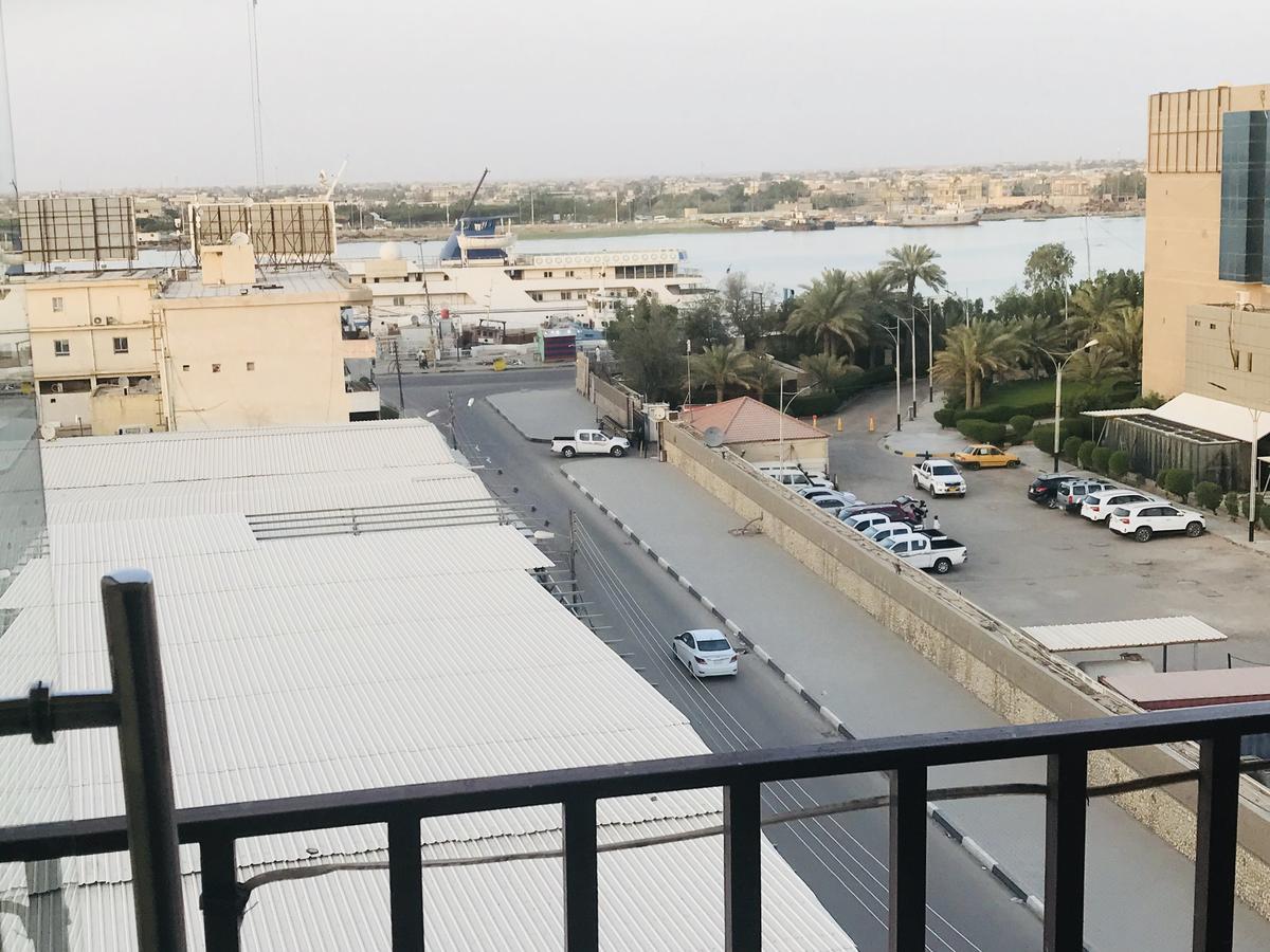 Castle Hotel Basra Eksteriør bilde